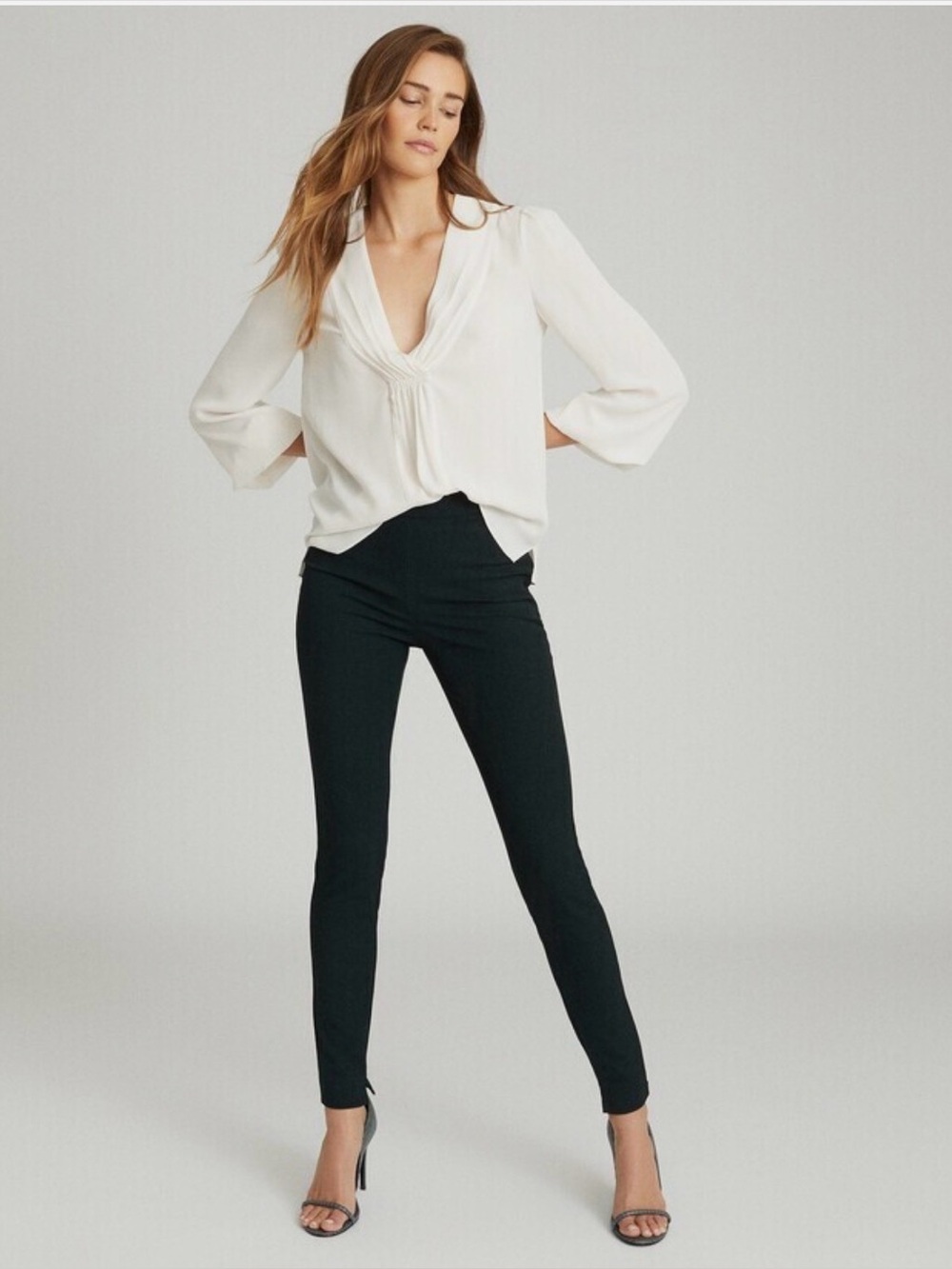 NWT Reiss Tyne Black Skinny Ankle Pants US 6